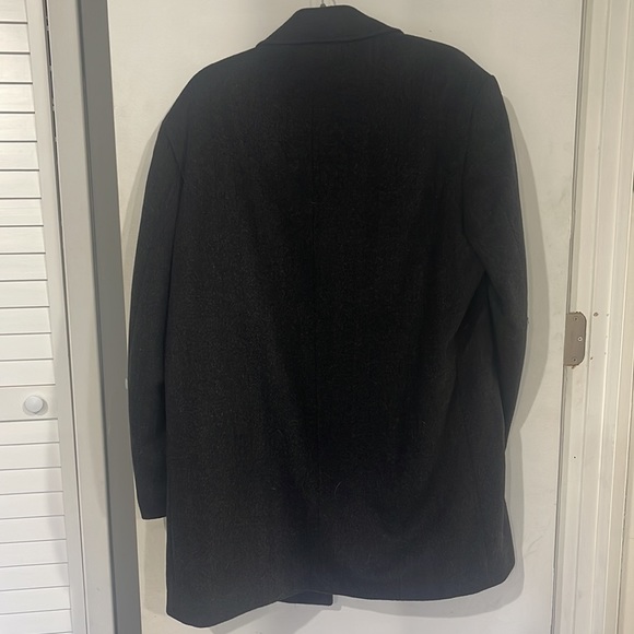 Men’s Wool-Blend Overcoat - Picture 4 of 4
